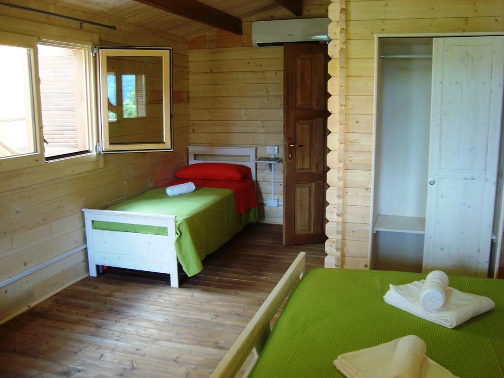 B&B Lao Papasidero Номер фото